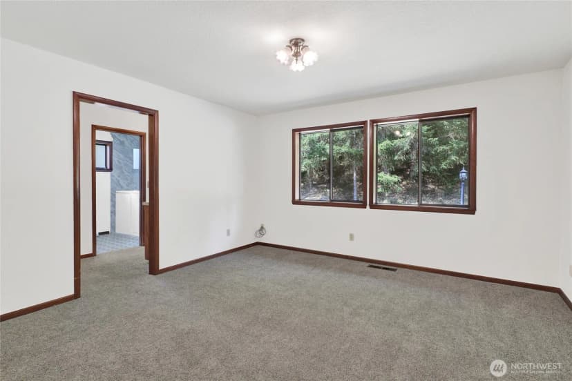 Property photo for 685 N Chuckanut Drive, Bellingham photo 22