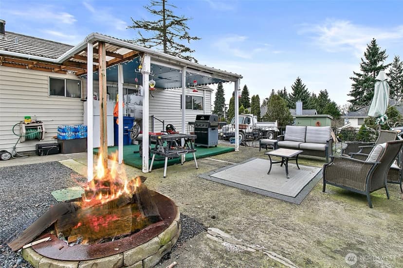 Property photo for 2416 Ne 16th Street, Renton photo 38