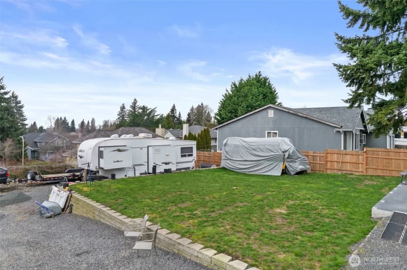 Property photo for 2416 Ne 16th Street, Renton photo 5