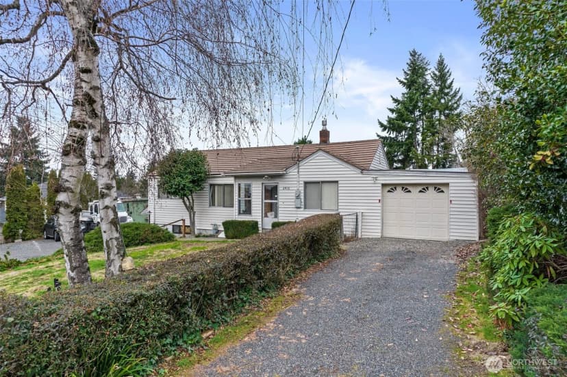 Property photo for 2416 Ne 16th Street, Renton photo 33