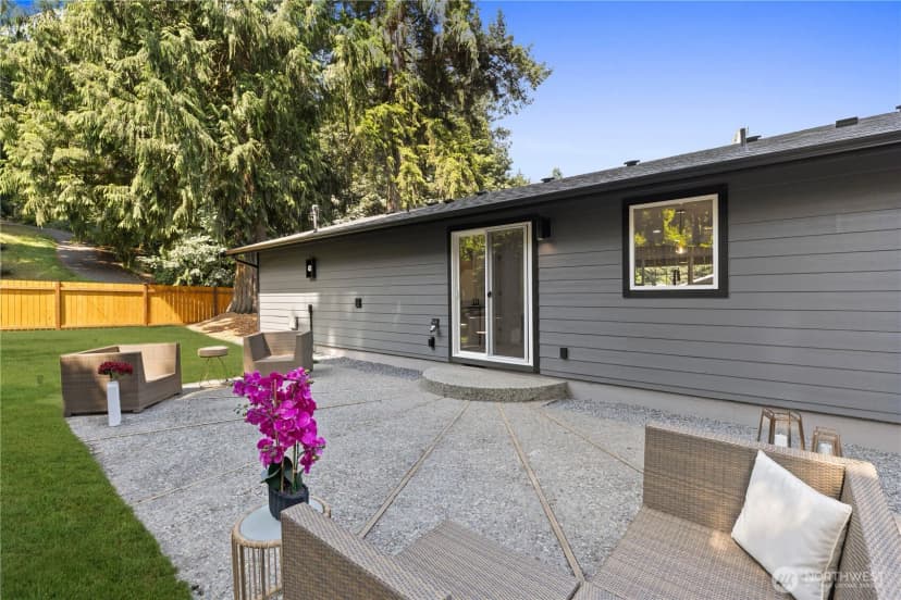 Property photo for 20921 W Richmond Road, Bothell photo 35