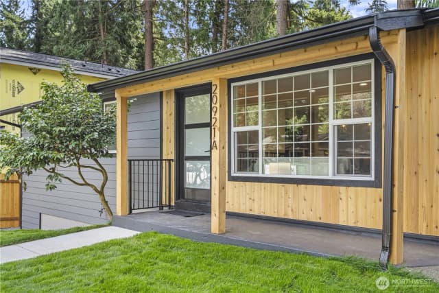 Property photo for 20921 W Richmond Road, Bothell photo 5