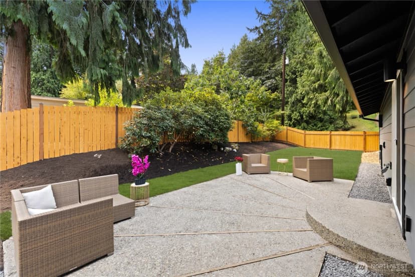 Property photo for 20921 W Richmond Road, Bothell photo 34
