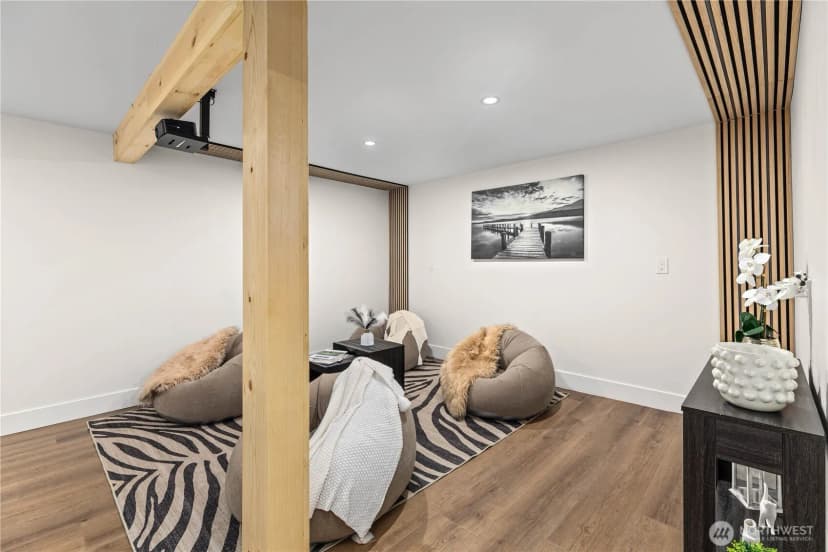 Property photo for 20921 W Richmond Road, Bothell photo 27