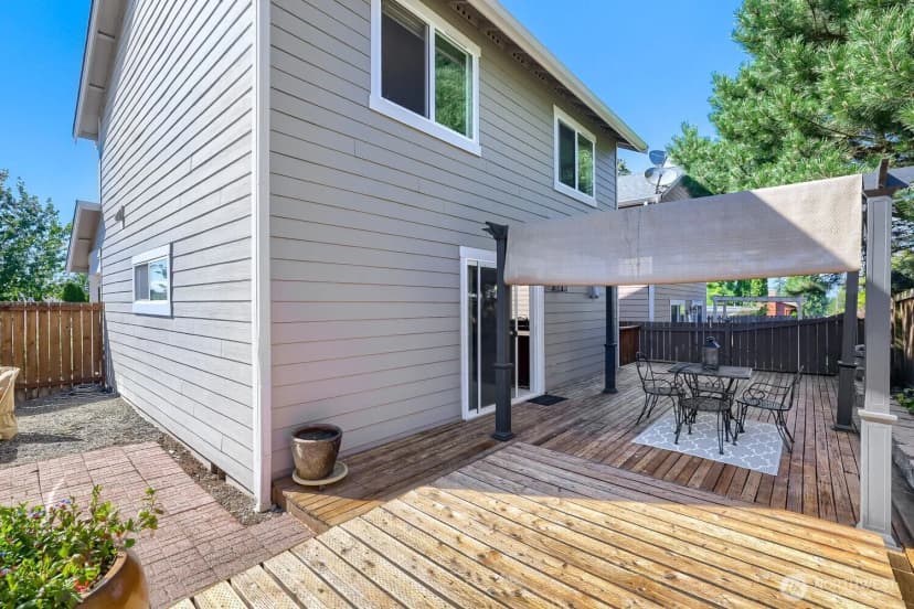 Property photo for 2405 192nd Place Sw, Lynnwood photo 19