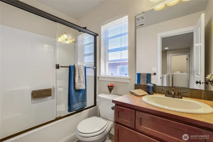 Property photo for 2405 192nd Place Sw, Lynnwood photo 15
