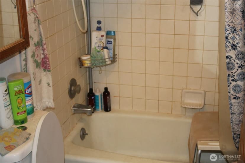Property photo for 602 W Clarence Street, Lind photo 7