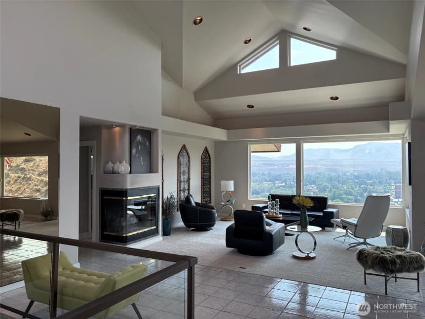 Property photo for 522 Hillcrest Circle Drive, Omak photo 6