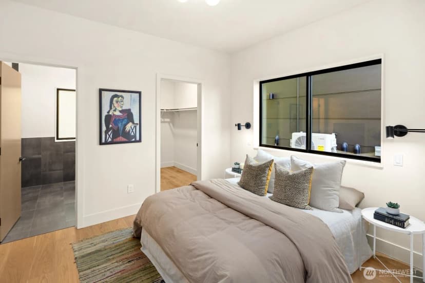 Property photo for 1417 B 36th Avenue S #2, Seattle photo 9