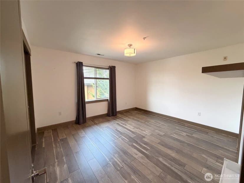 Property photo for 2115 201st Place Se #d5, Bothell photo 19