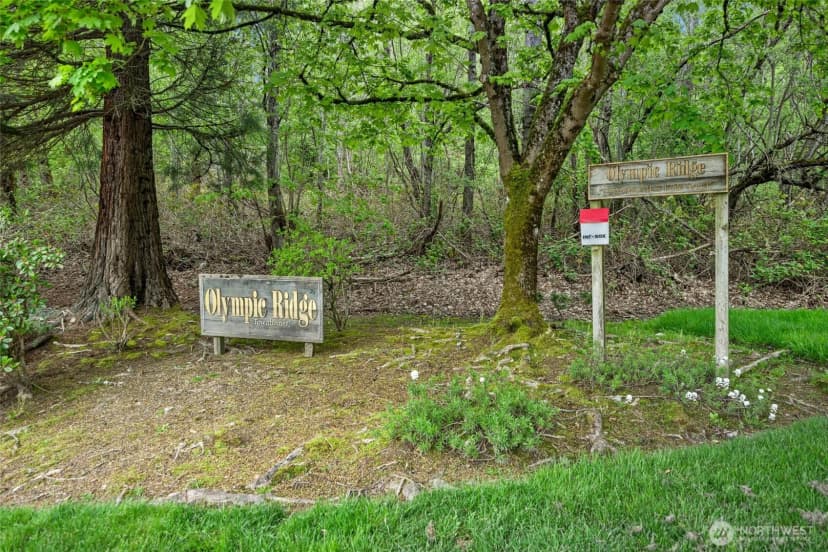 Property photo for 7111 134th Court Se #d3, Newcastle photo 27