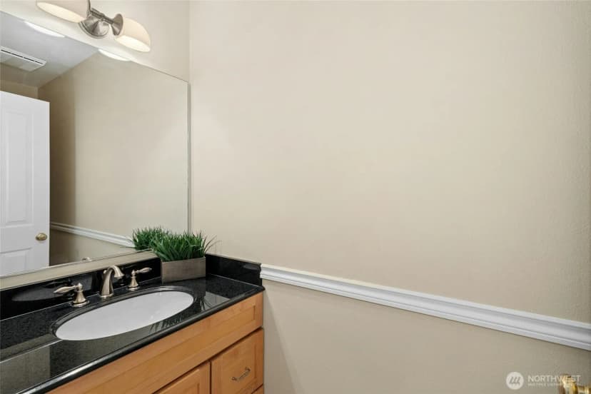 Property photo for 7111 134th Court Se #d3, Newcastle photo 14