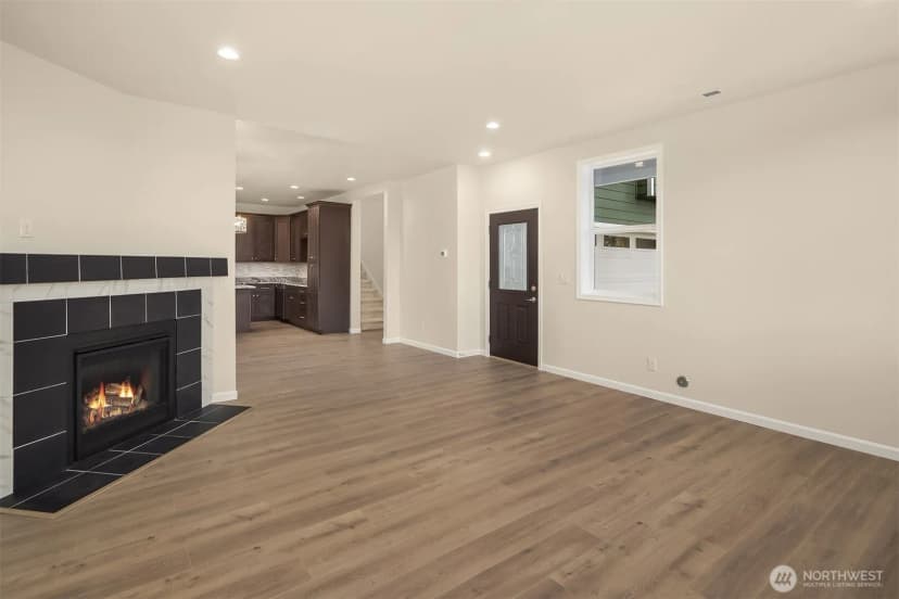 Property photo for 2117 Sw 103rd Place, Seattle photo 7