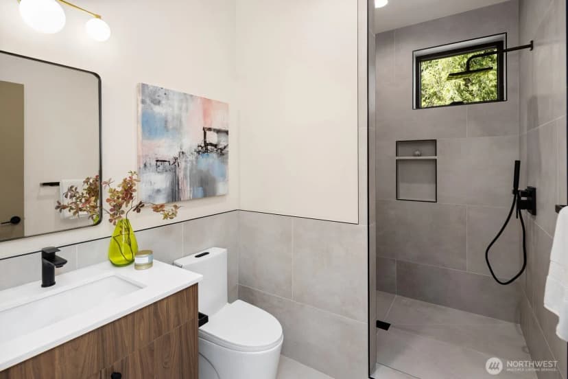 Property photo for 1417 A 36th Avenue S #1, Seattle photo 25