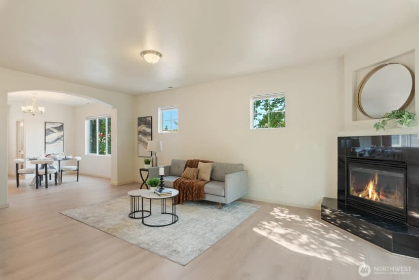 Property photo for 10004 12th Dr Se, Everett photo 6