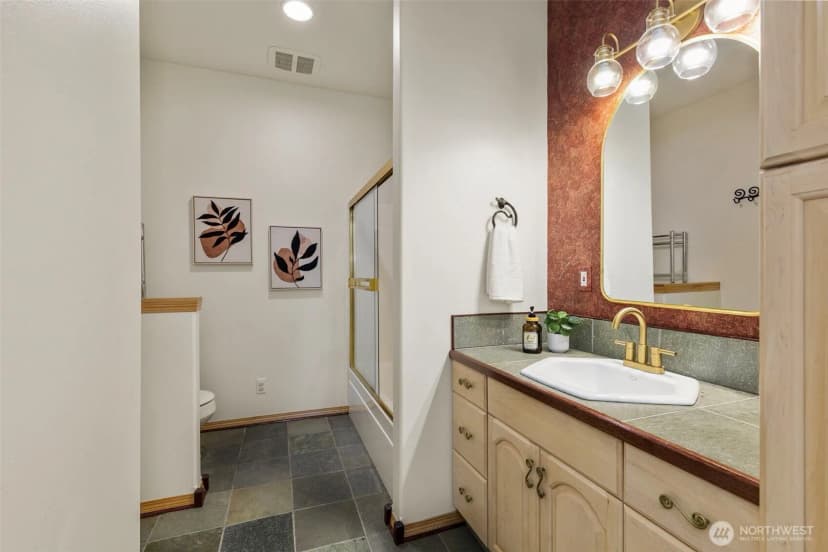 Property photo for 144 Ne Clearview Lane, Bremerton photo 25