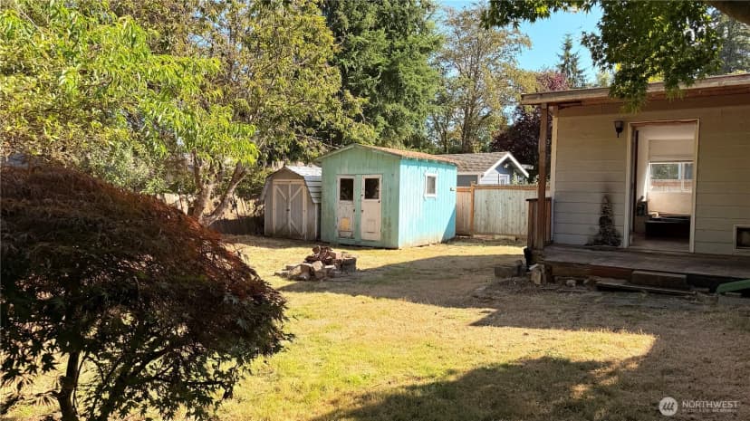 Property photo for 11522 8th Avenue Ne, Seattle photo 23