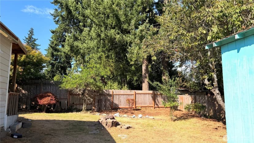 Property photo for 11522 8th Avenue Ne, Seattle photo 21