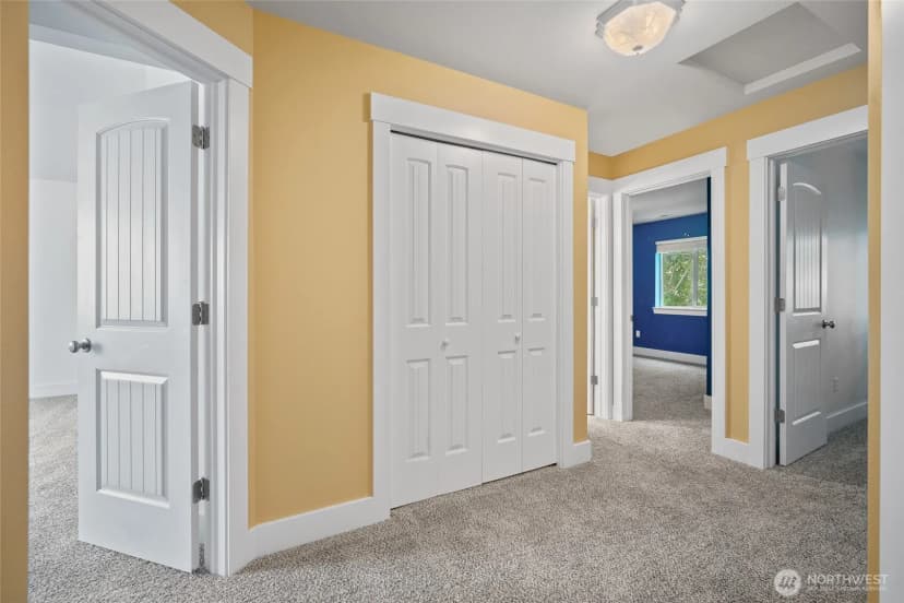 Property photo for 496 Harvest Edge Pl, Burlington photo 21