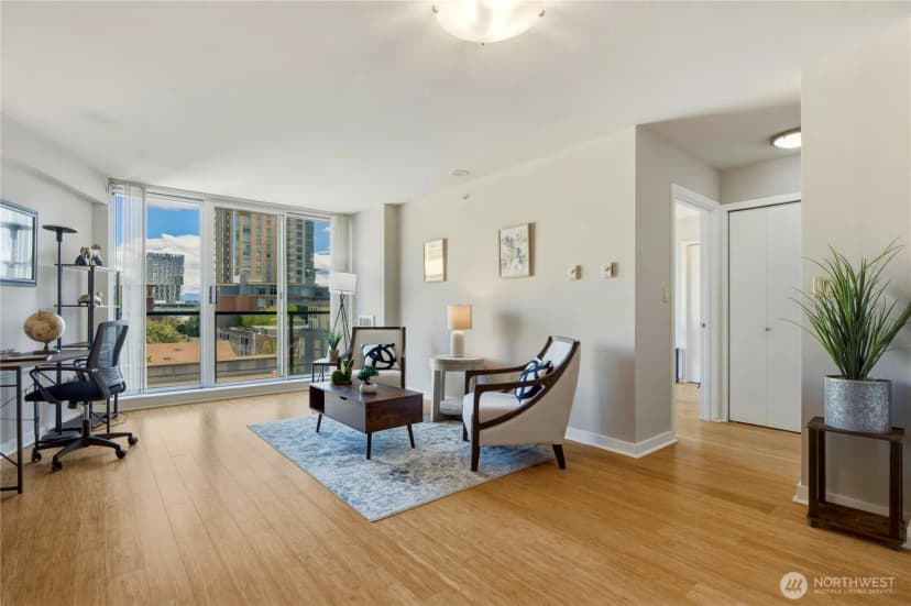 Property photo for 1100 106th Avenue Ne #704, Bellevue photo 5
