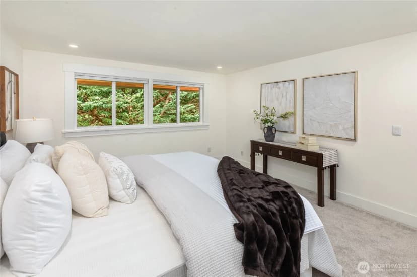 Property photo for 8636 Se 75th Place, Mercer Island photo 15