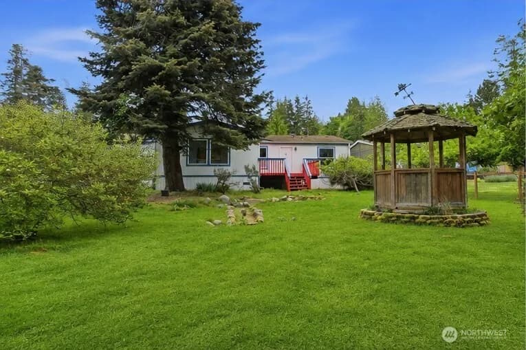 Property photo for 3244 Mardell Drive, Langley photo 34