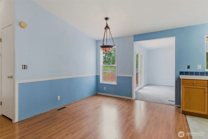 Property photo for 3244 Mardell Drive, Langley photo 17