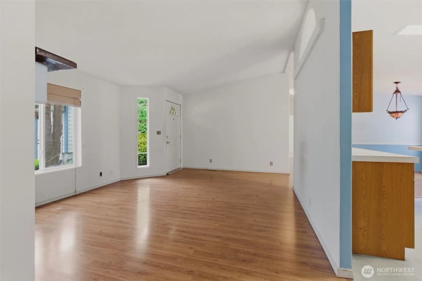 Property photo for 3244 Mardell Drive, Langley photo 13