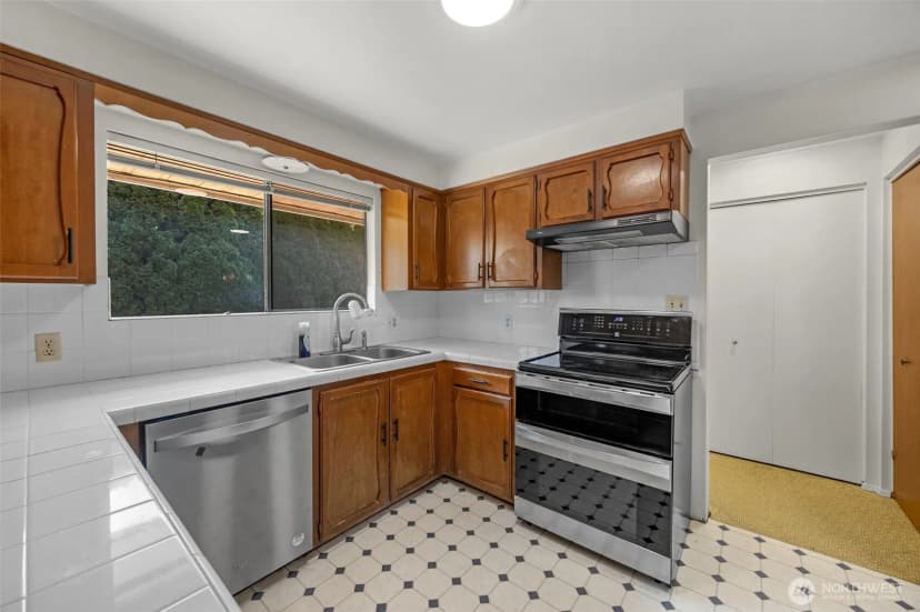 Property photo for 3706 175th Place Ne, Arlington photo 10