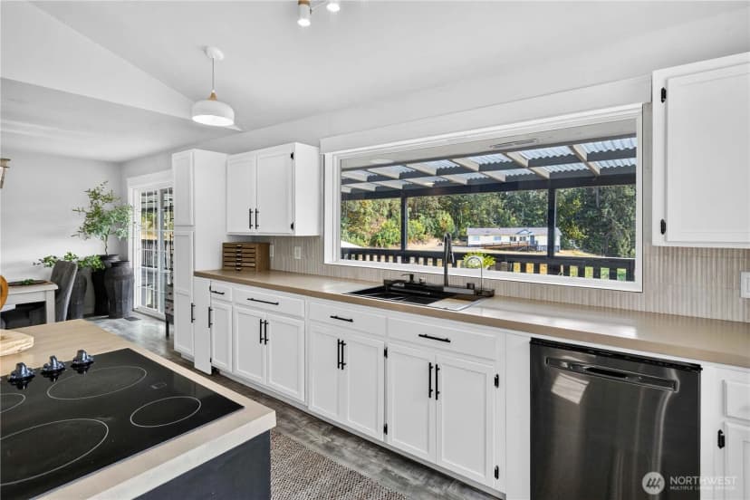 Property photo for 231 Ring Road, Kalama photo 19