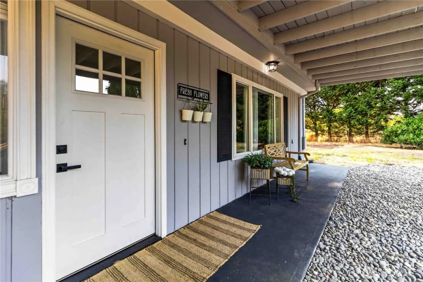 Property photo for 231 Ring Road, Kalama photo 2