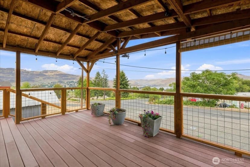 Property photo for 810 Spokane Way, Grand Coulee photo 29