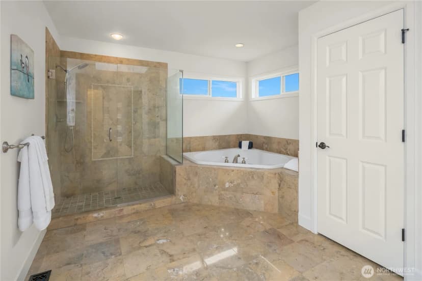Property photo for 2446 279th Drive Se, Sammamish photo 25