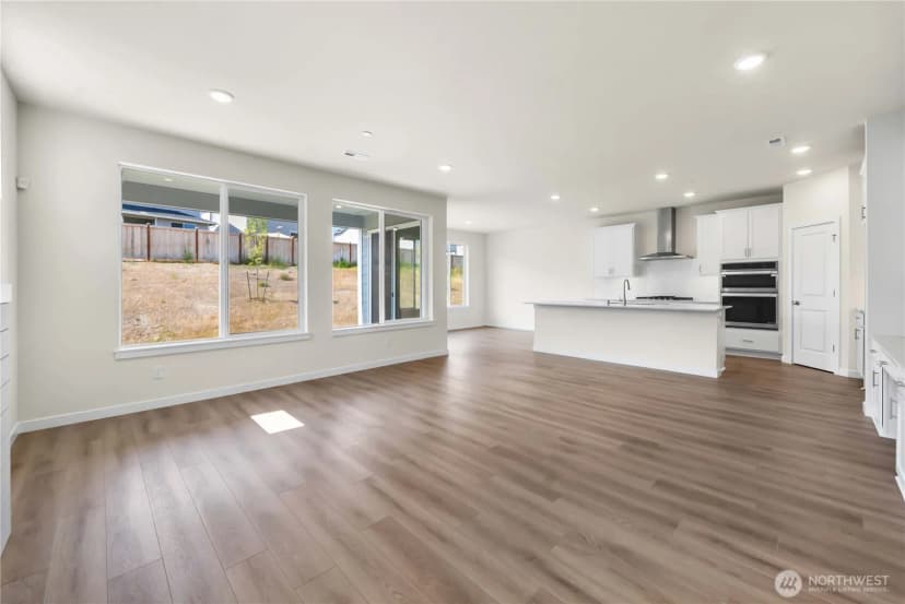 Property photo for 3951 Flat Top Drive, Bremerton photo 5