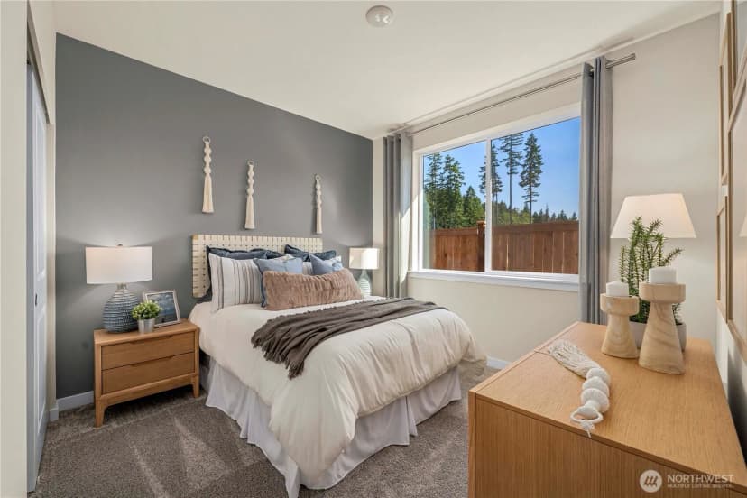 Property photo for 3923 Flat Top Drive, Bremerton photo 6