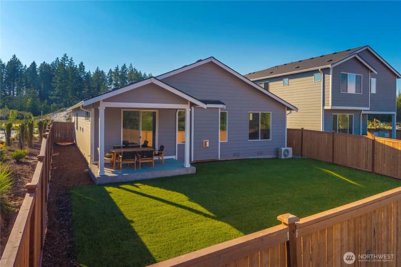 Property photo for 3923 Flat Top Drive, Bremerton photo 28