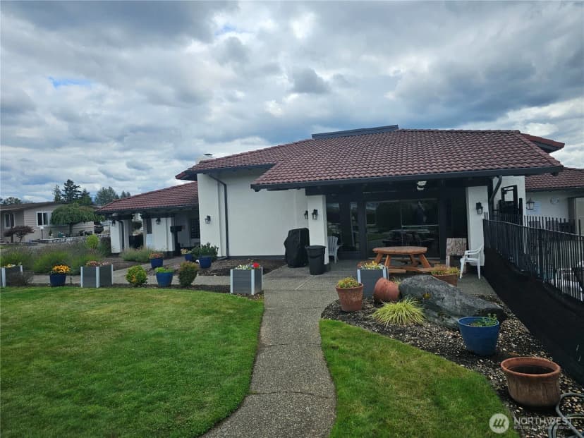 Property photo for 11436 Se 208th Street, Kent photo 28