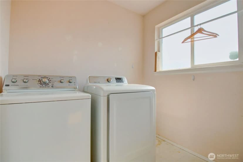 Property photo for 15355 Heintz Avenue Se, Monroe photo 38