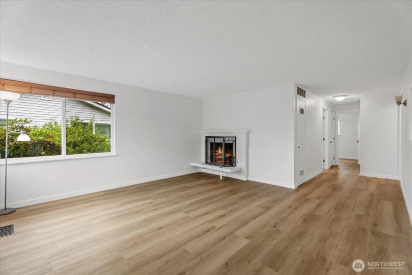 Property photo for 31344 13th Ave S, Federal Way photo 9