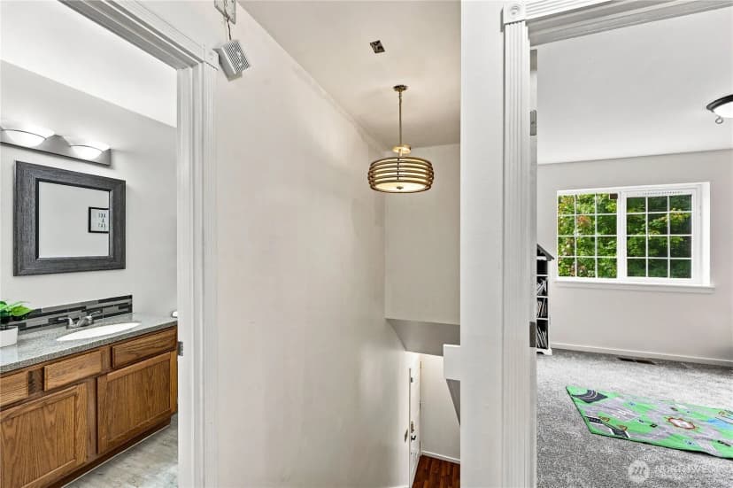 Property photo for 7175 E Raintree Lane, Port Orchard photo 14