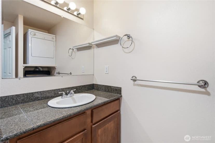 Property photo for 20322 Bothell Everett Highway #e301, Bothell photo 23