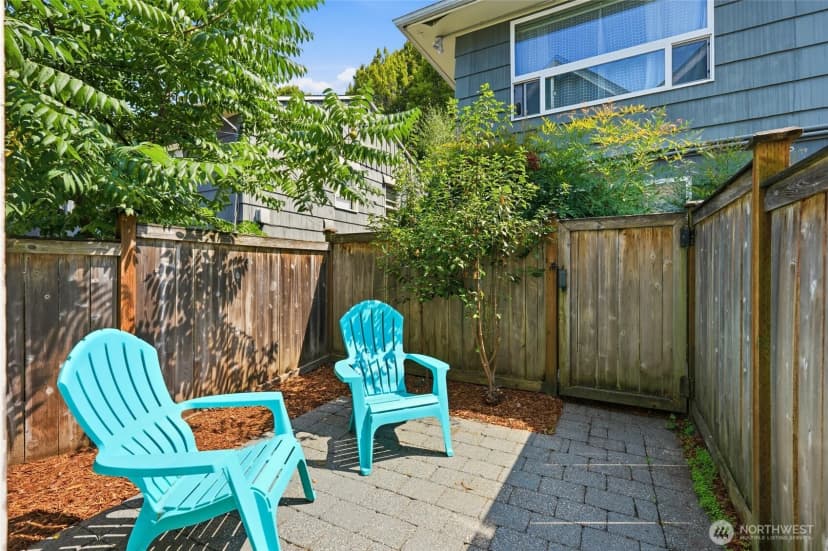 Property photo for 9243 35th Ave Sw #a, Seattle photo 22