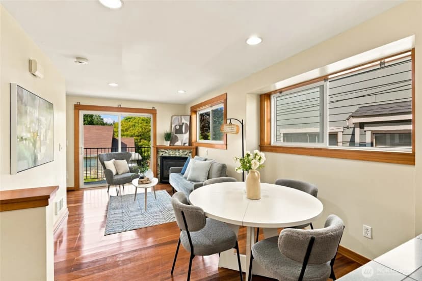 Property photo for 9243 35th Ave Sw #a, Seattle photo 10