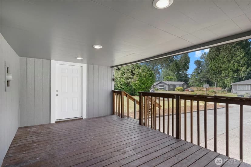 Property photo for 256 Douglas Street, Longview photo 6