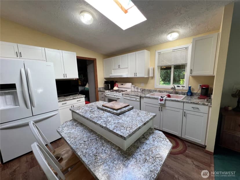 Property photo for 5968 State Route 508 Highway, Morton photo 14