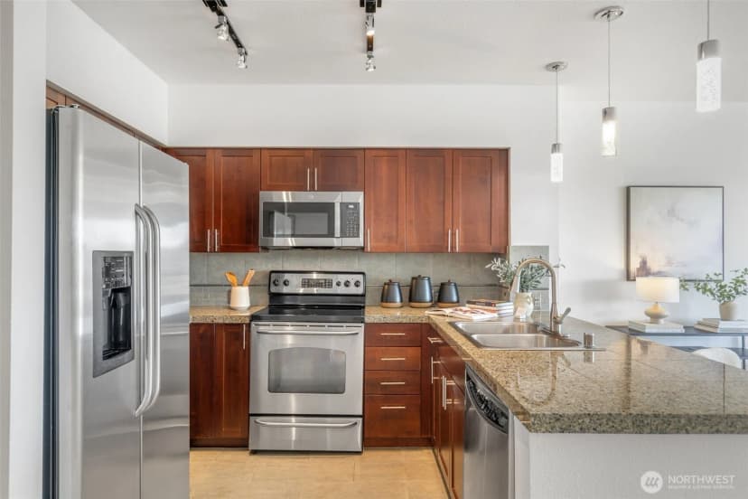 Property photo for 5440 Leary Avenue Nw #512, Seattle photo 12