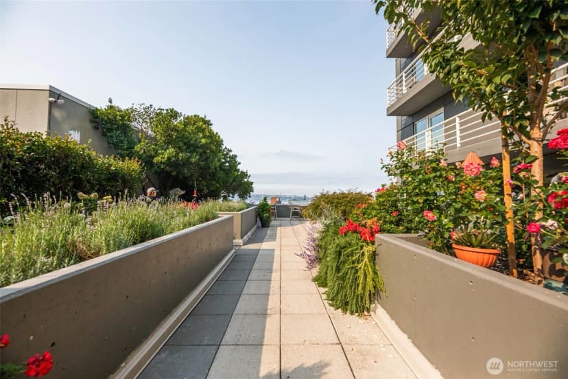 Property photo for 1415 2nd Avenue #2106, Seattle photo 14