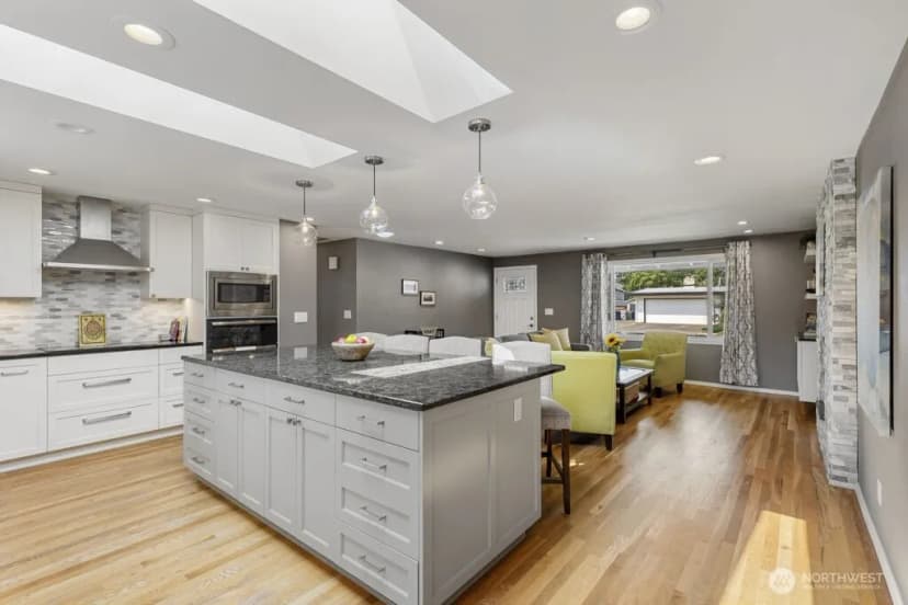 Property photo for 2701 Ne 24th Street, Renton photo 8