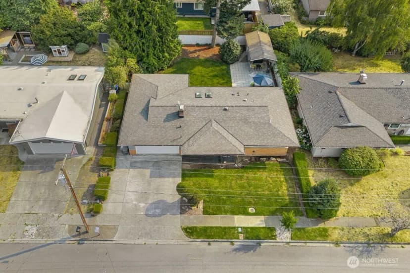 Property photo for 2701 Ne 24th Street, Renton photo 30