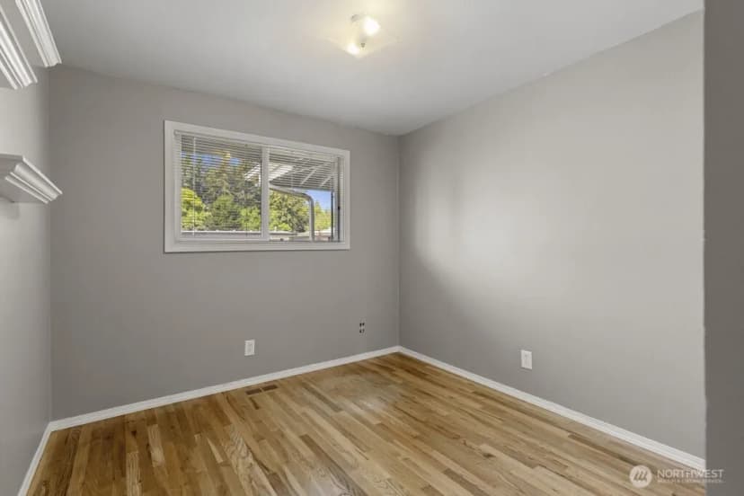 Property photo for 2701 Ne 24th Street, Renton photo 17